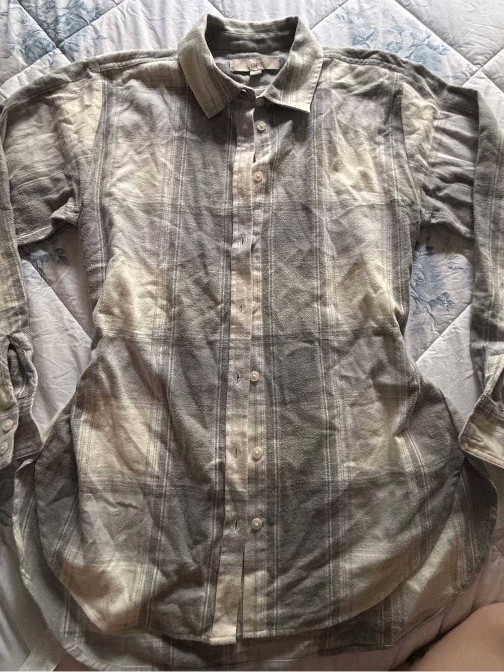 LOFT Men's Button-Down Shirt in Light Gray and Cream Stripes